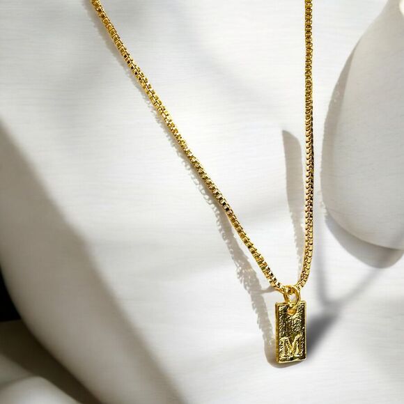 Gold-Plated Initial Bar Pendant Necklace 14k Over‎ stainless steel - Picture 14 of 16